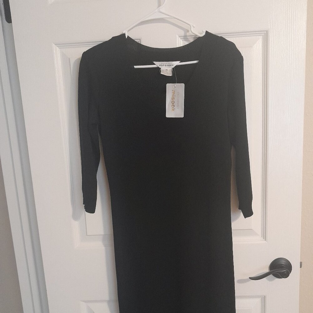 Long Black Misook scoop neck dress Sz XS